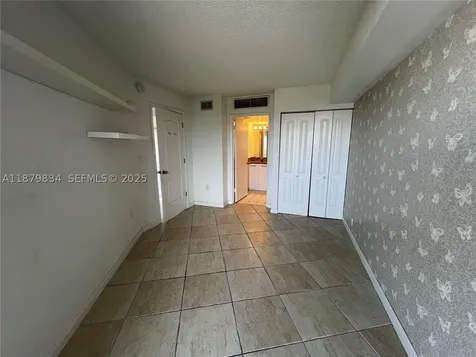 3300 NE 191st Street Aventura FL 33180