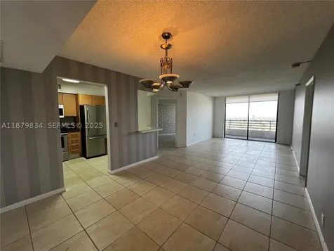 3300 NE 191st Street Aventura FL 33180