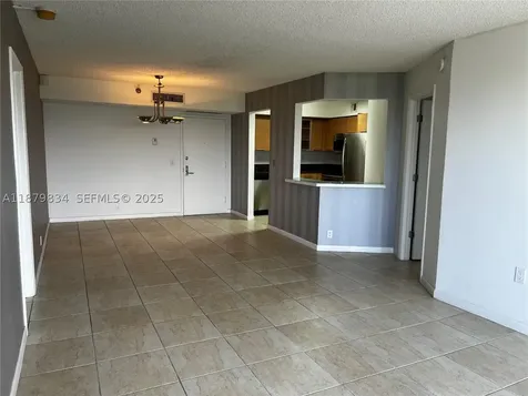 3300 NE 191st Street Aventura FL 33180
