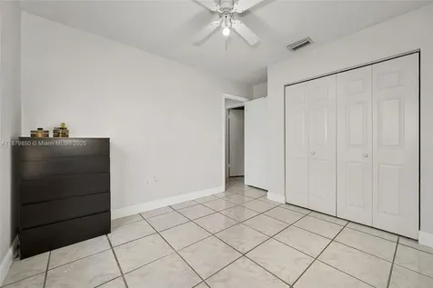 10340 SW 208th Lane Cutler Bay FL 33189