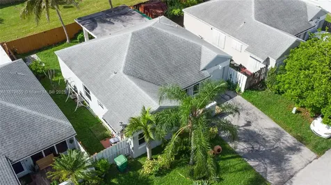 10340 SW 208th Lane Cutler Bay FL 33189