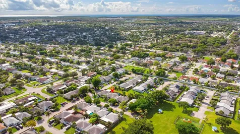 10340 SW 208th Lane Cutler Bay FL 33189
