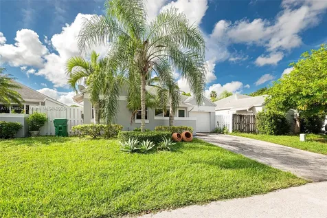 10340 SW 208th Lane Cutler Bay FL 33189