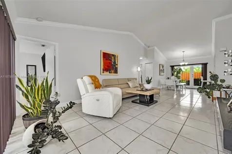 10340 SW 208th Lane Cutler Bay FL 33189