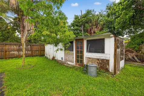 1460 NE 173rd Street North Miami Beach FL 33162