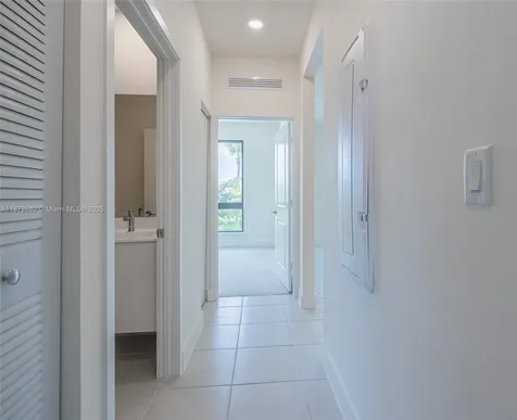8001 NW 41st Street Doral FL 33166