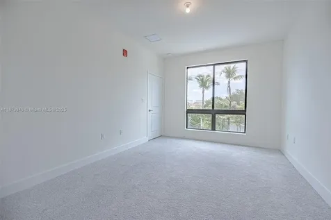 8001 NW 41st Street Doral FL 33166