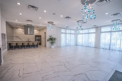 8001 NW 41st Street Doral FL 33166
