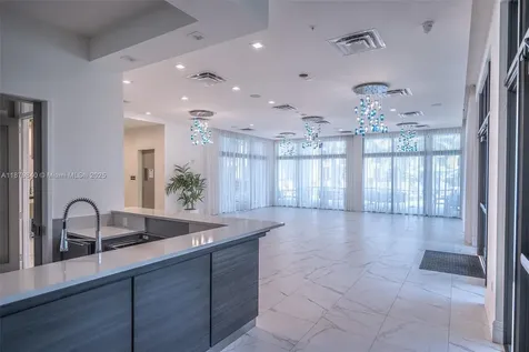 8001 NW 41st Street Doral FL 33166
