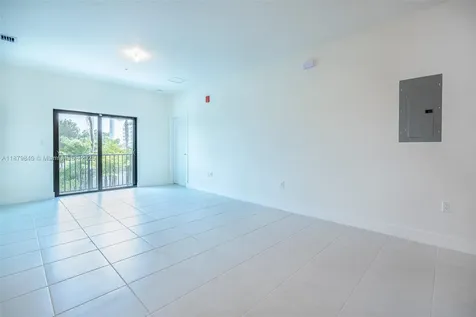 8001 NW 41st Street Doral FL 33166