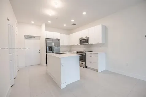 8001 NW 41st Street Doral FL 33166
