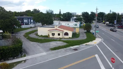 14100 W Dixie Highway North Miami FL 33161