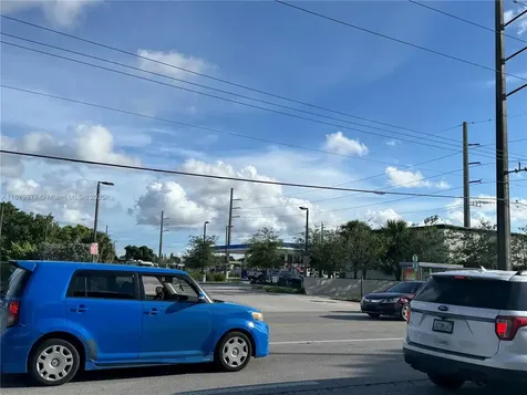 1605 NW 95th Street Miami FL 33147