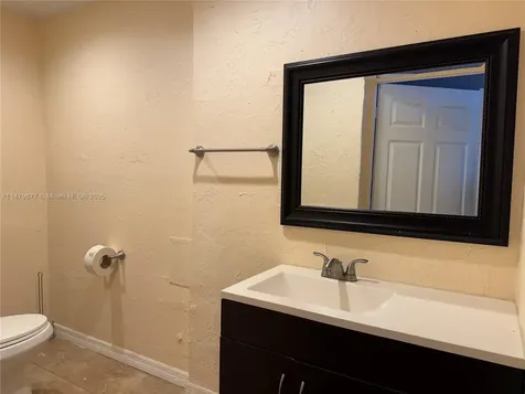 1605 NW 95th Street Miami FL 33147