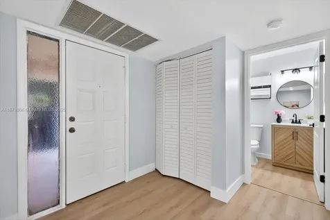 2652 N Carambola Circle Coconut Creek FL 33066