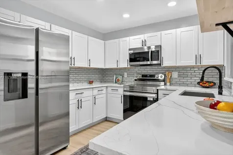 2652 N Carambola Circle Coconut Creek FL 33066