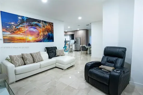 1407 SE 7th Street Homestead FL 33033