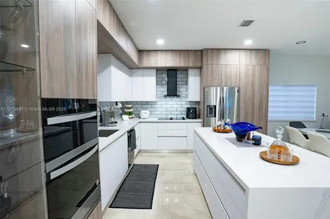 1407 SE 7th Street Homestead FL 33033
