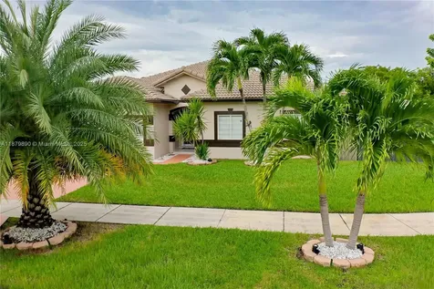 1407 SE 7th Street Homestead FL 33033