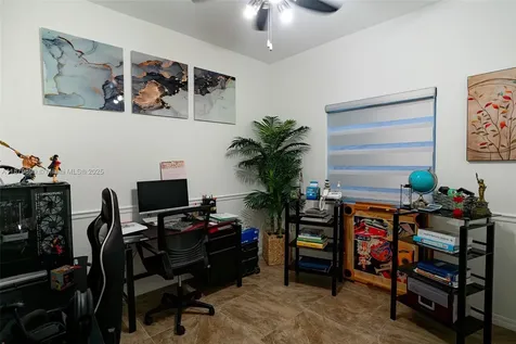 1407 SE 7th Street Homestead FL 33033