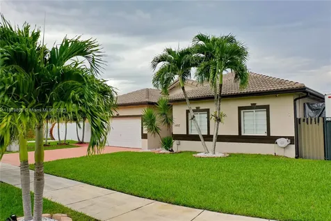 1407 SE 7th Street Homestead FL 33033
