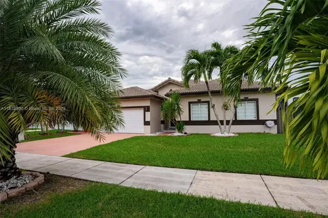 1407 SE 7th Street Homestead FL 33033