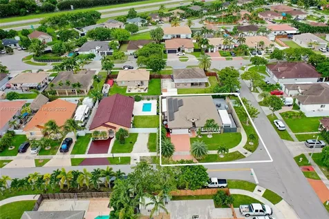 1407 SE 7th Street Homestead FL 33033