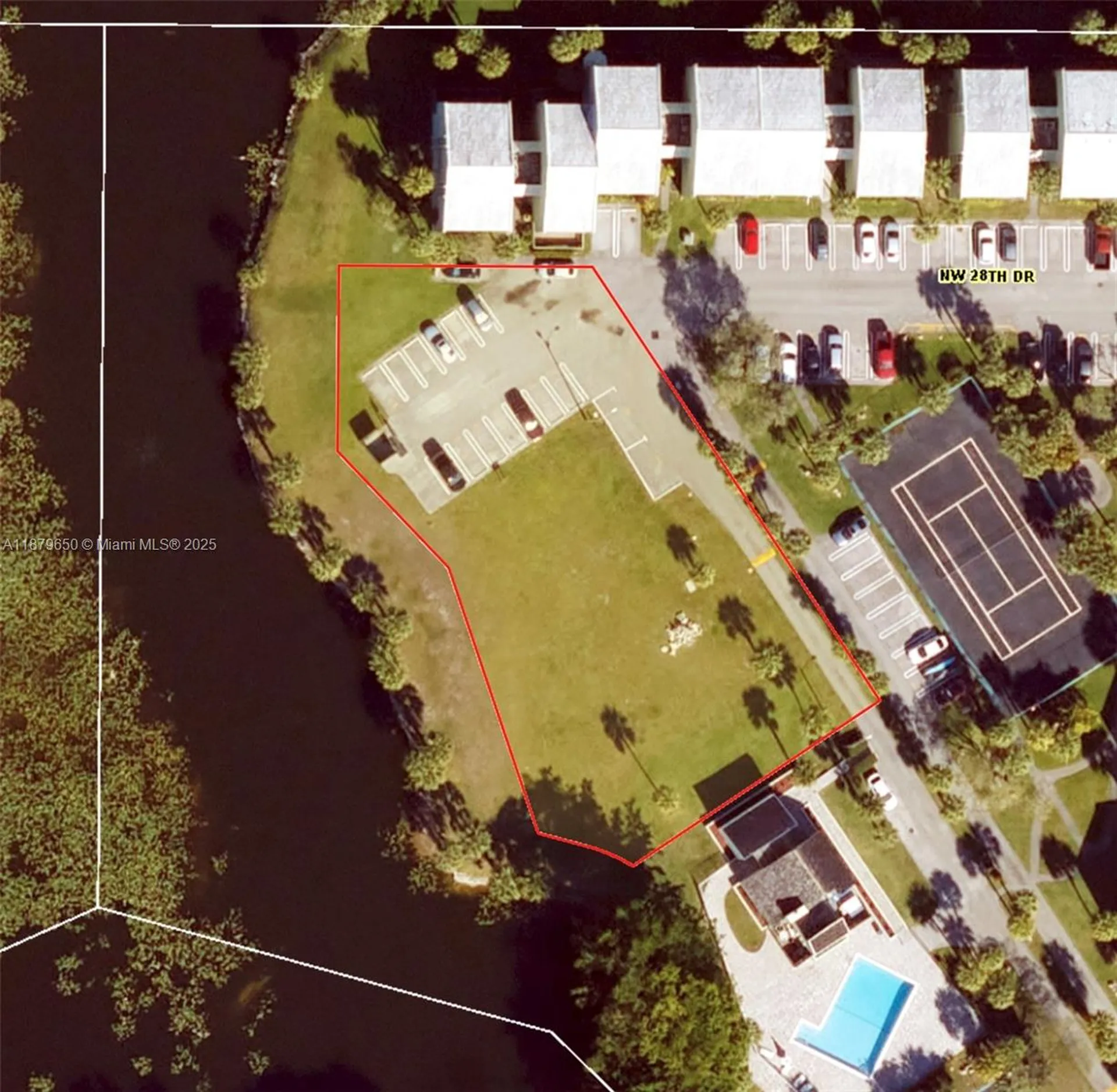 28 NW Drive Coral Springs FL 33065