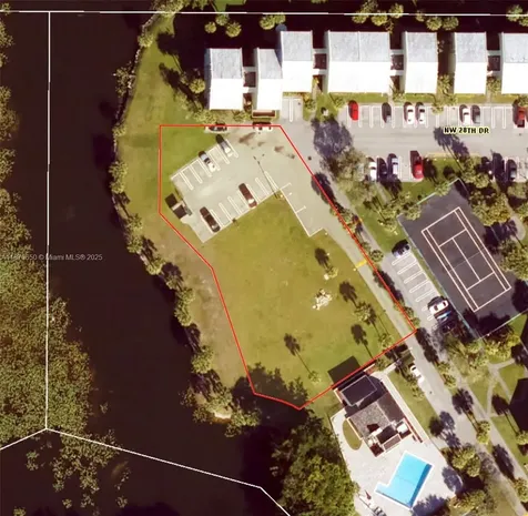 28 NW Drive Coral Springs FL 33065