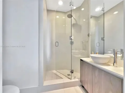 480 NE 31st Street Miami FL 33137