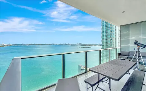 480 NE 31st Street Miami FL 33137