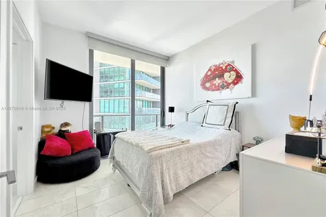 480 NE 31st Street Miami FL 33137