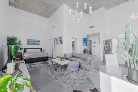 133 NE 2nd Avenue Miami FL 33132