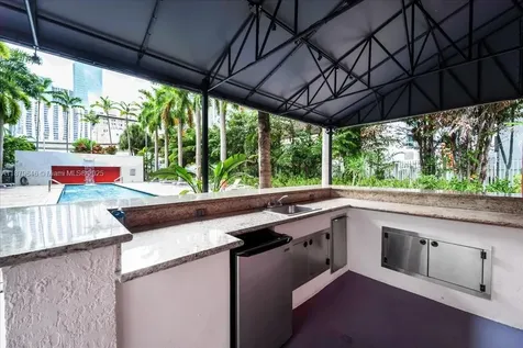 133 NE 2nd Avenue Miami FL 33132