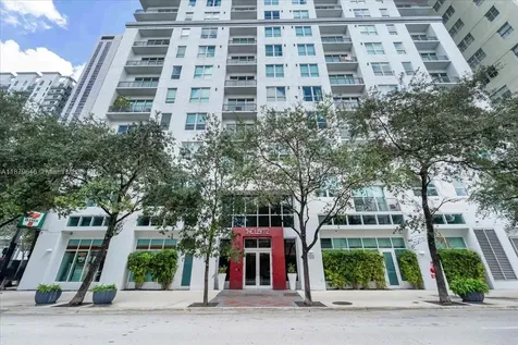133 NE 2nd Avenue Miami FL 33132