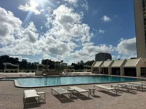 20301 W Country Club Drive Aventura FL 33180