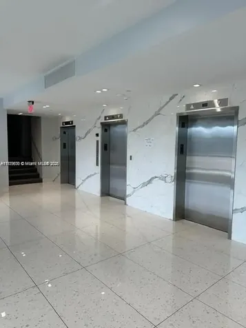 20301 W Country Club Drive Aventura FL 33180