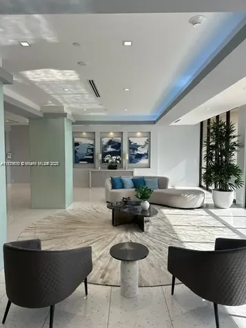 20301 W Country Club Drive Aventura FL 33180