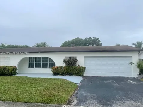 1190 NW 92nd Avenue Pembroke Pines FL 33024