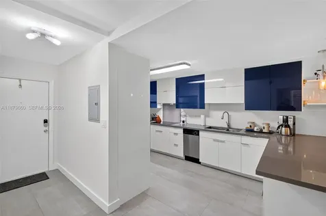 240 Galen Drive Key Biscayne FL 33149