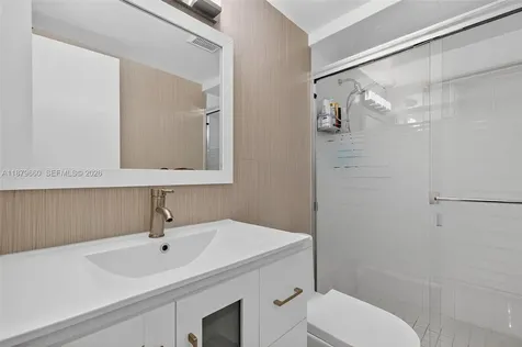 240 Galen Drive Key Biscayne FL 33149