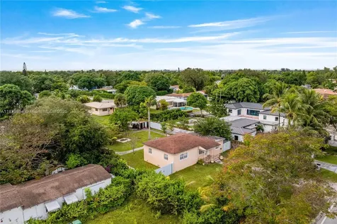 14350 N Miami Avenue Miami FL 33168