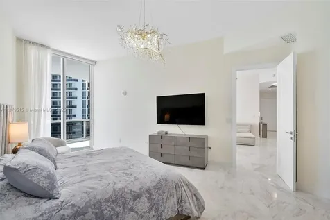 16001 Collins Avenue Sunny Isles Beach FL 33160