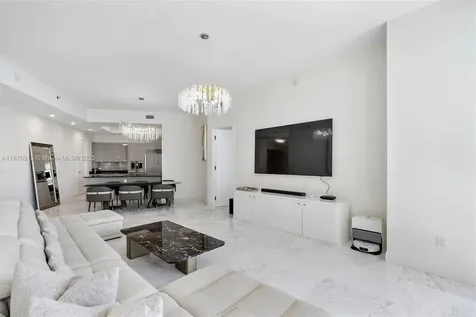 16001 Collins Avenue Sunny Isles Beach FL 33160