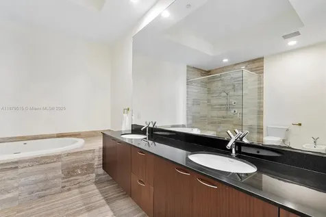 16001 Collins Avenue Sunny Isles Beach FL 33160