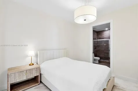 16001 Collins Avenue Sunny Isles Beach FL 33160