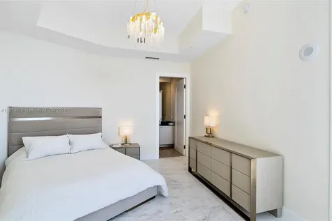16001 Collins Avenue Sunny Isles Beach FL 33160