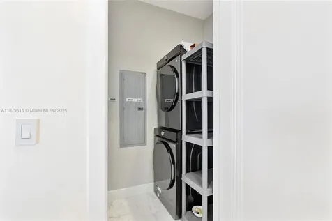 16001 Collins Avenue Sunny Isles Beach FL 33160