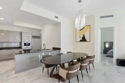 16001 Collins Avenue Sunny Isles Beach FL 33160