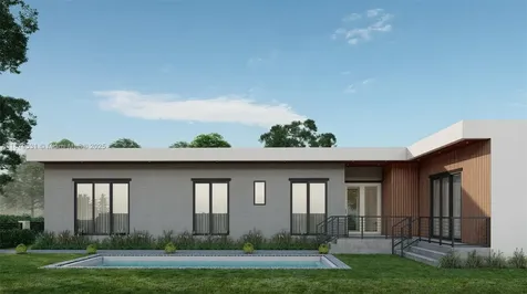 347 NW 43rd Street Miami FL 33127